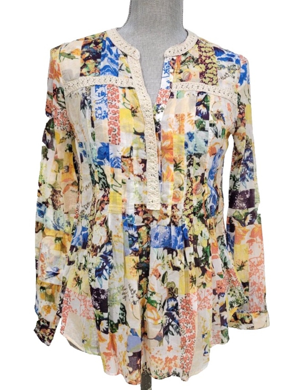 Maeve Anthropologie Multicolor Floral Print  Patchwork Fit & Flare Tunic Blouse